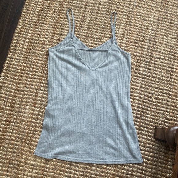 Asymmetric hem cami - Picture 2 of 3